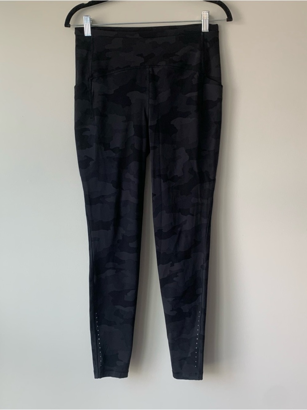 Lululemon Athletica Swift Speed High-Rise Tight 28" Legging Camo Luxtreme Size 8 - Picture 2 of 12